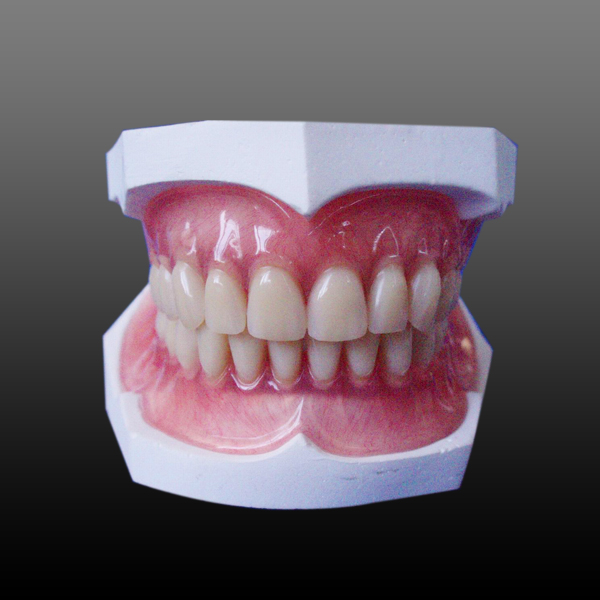 Denture